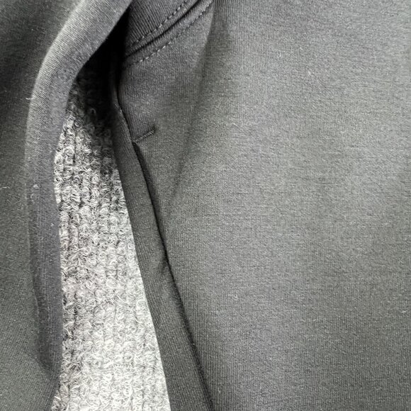 Uniqlo Black Full-Zip Hoodie With Drawstrings Size L - Picture 5 of 10